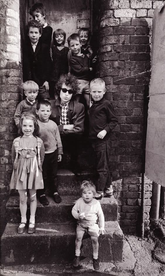 The Day Bob Dylan Walked the Streets of Liverpool — 14 May 1966