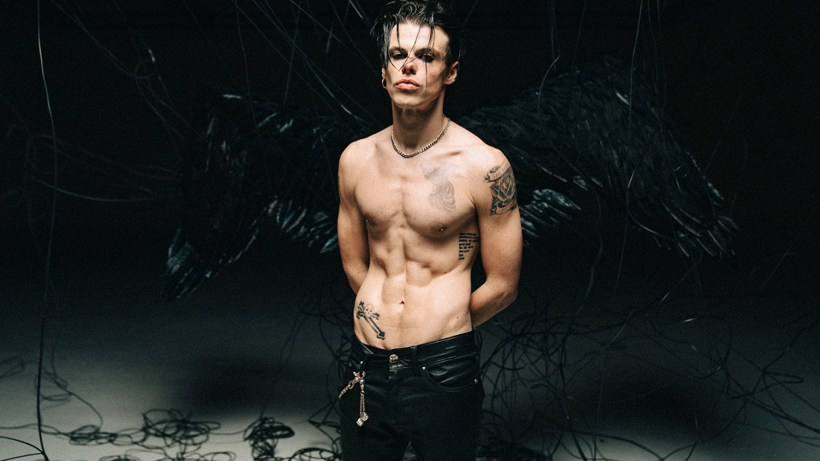 YUNGBLUD Announces IDOLS II: Release Date, Tracklist, GRAMMY Win, UK Tour 2026