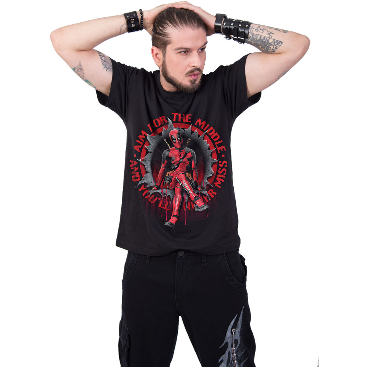 Marvel Comics Unisex T-Shirt: Deadpool Aim for the Middle (Black)