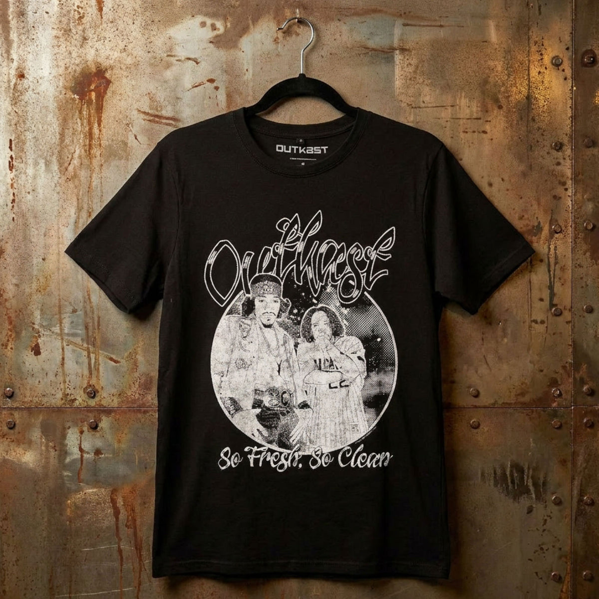 Outkast Unisex Premium Carbon T-Shirt: So Fresh, So Clean (Black)