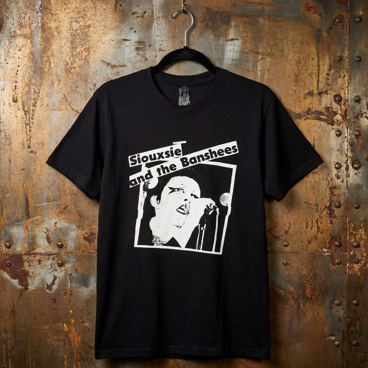 Siouxsie & The Banshees Unisex Premium Carbon T-Shirt: Eric's (Black)