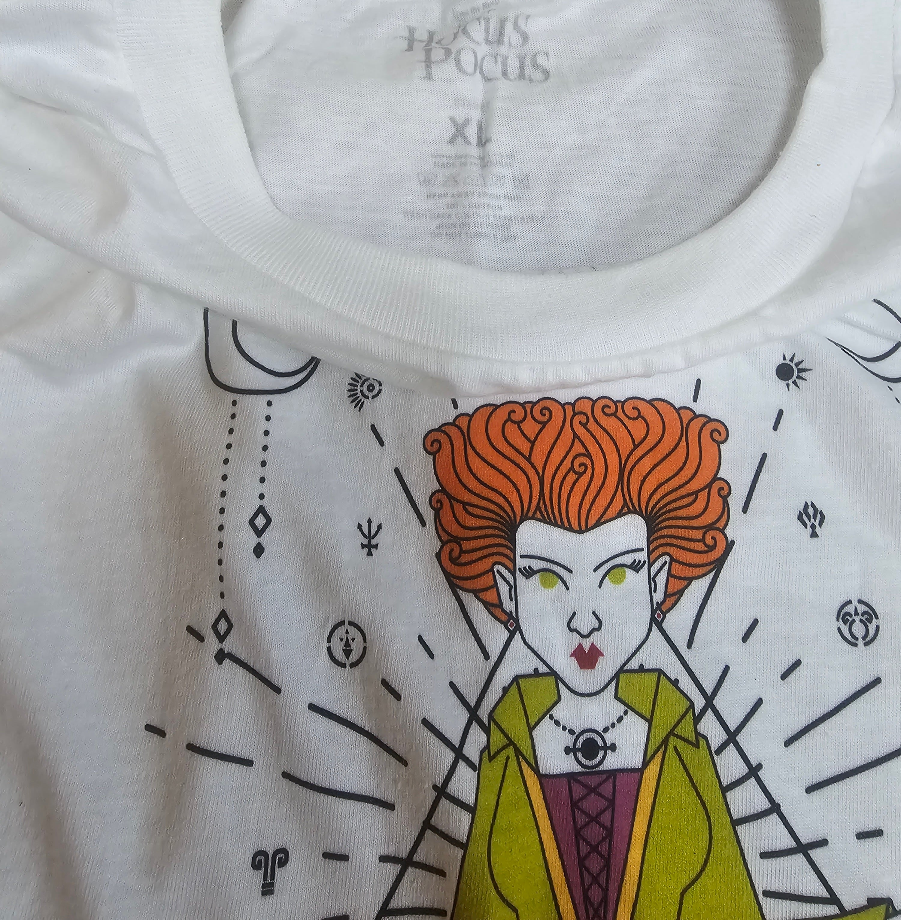 Official Disney Hocus Pocus T-Shirt